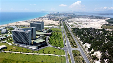 KHANH HOA IS A PIONEER IN REALIZING THE SPIRIT OF THE PARTY